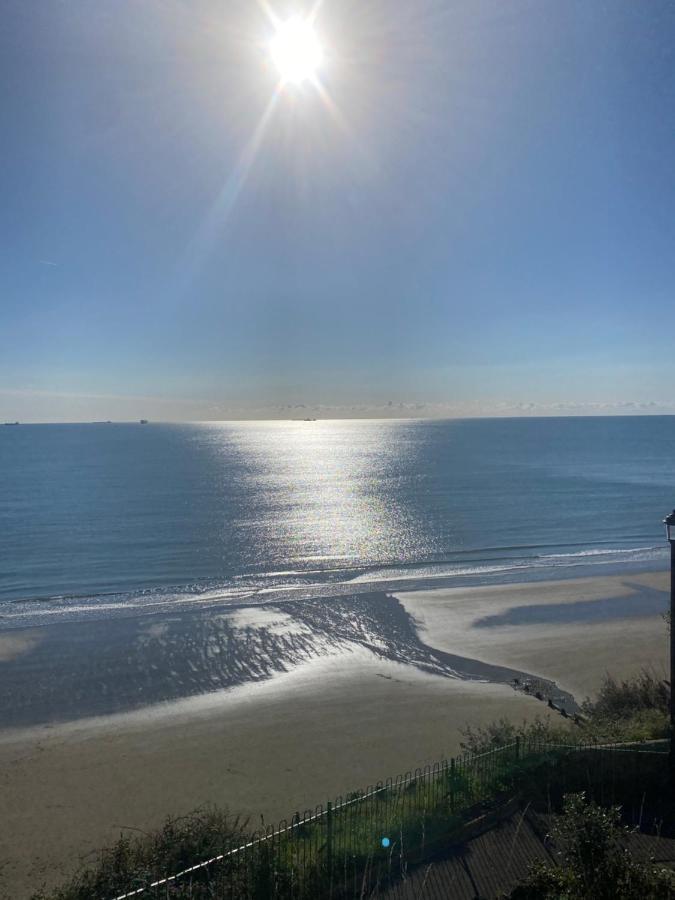 The Bay House Apartments , Shanklin Eksteriør bilde